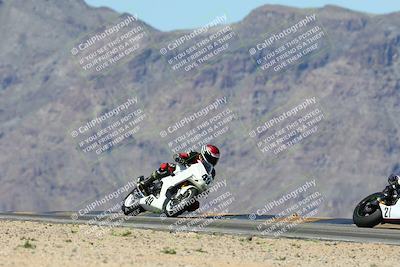 media/Apr-04-2024-Racers Edge (Thu) [[ac0bf05b20]]/B Group/Session 5 (Turn 9 )/